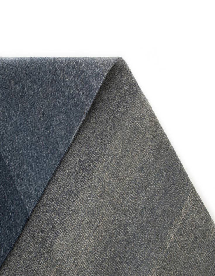 Detail image of  7' 4 x 9' 10 Pantala Rug