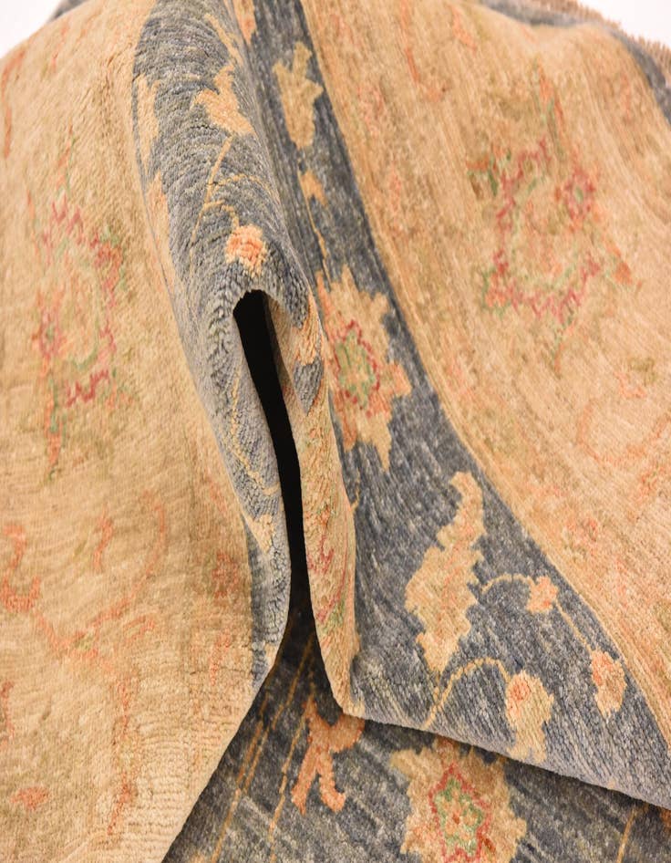 Detail image of  6' 9 x 9' 11  Hand Knotted Peshawar Ziegler Rug