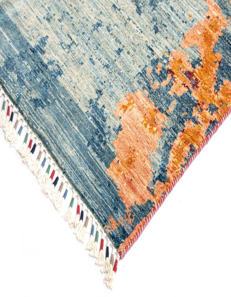 Detail image of  8' 4 x 11' 3 Rubin Wool Rug