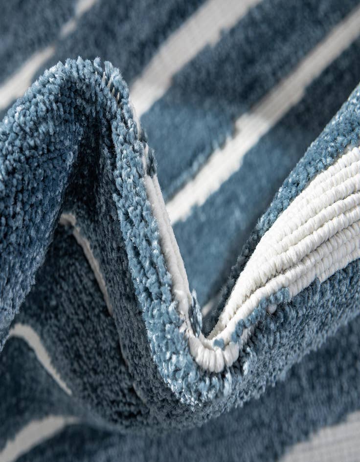 Detail image of  4' x 6'  Washable Sabrina Soto Ola Indoor / Outdoor Rug