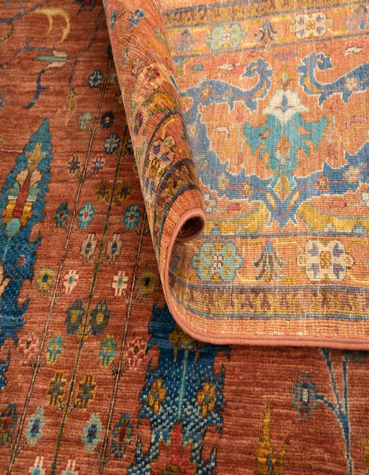Detail image of  8' 1 x 11' 5 Samarkand Wool Rug
