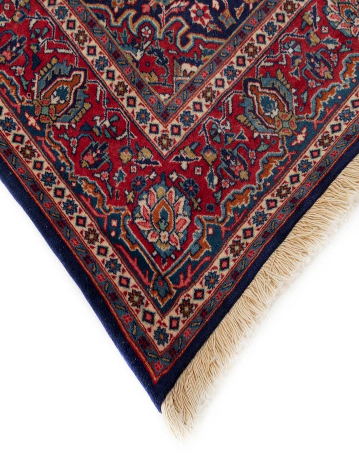 Detail image of  4' 5 x 7' 1 Sarough Wool Rug