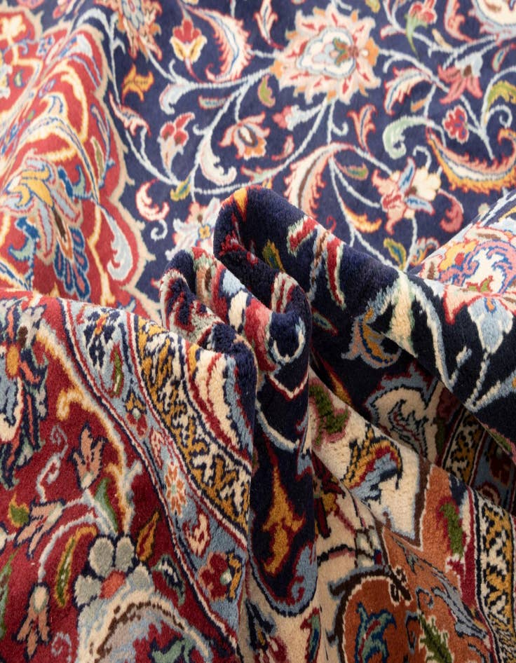 Detail image of  6' 10 x 10' 10  Hand Knotted Sarough Persian Wool Rug
