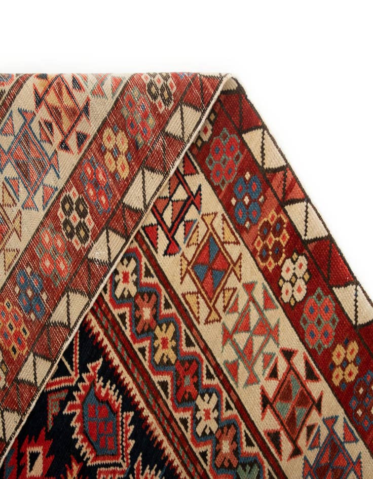 Detail image of  4' 1 x 5' 8 Schirwan Wool Rug