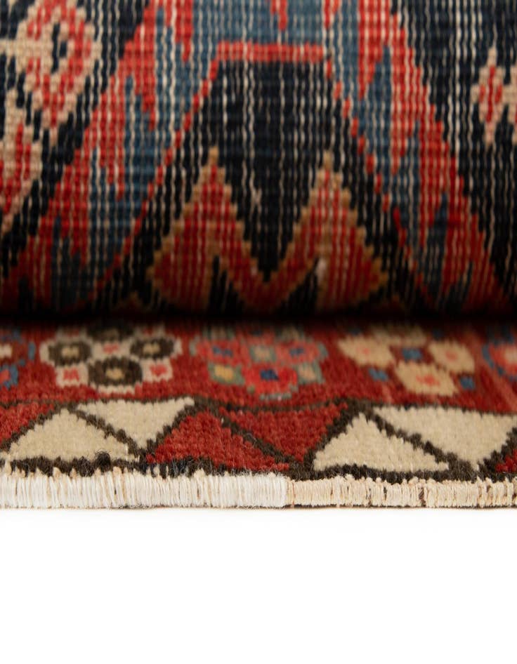 Detail image of  4' 1 x 5' 8 Schirwan Wool Rug