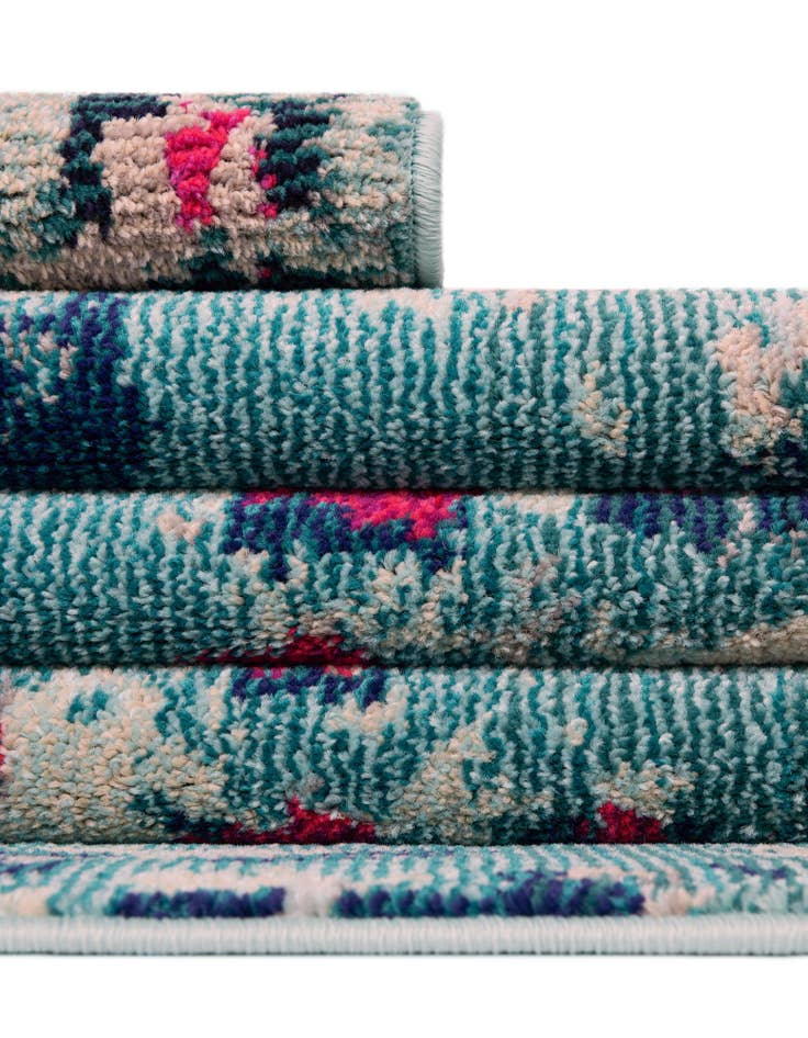 Detail image of  3' 3 x 5' 3  Washable Sevilla Rug