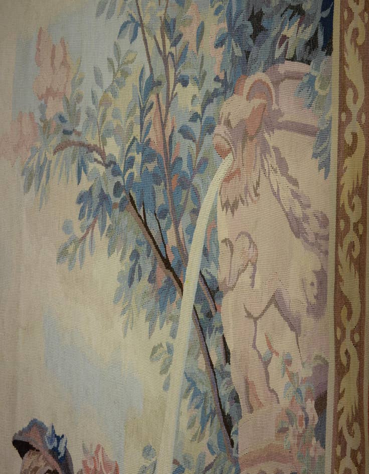 Detail image of  4' 2 x 5' 6 Tapestry Wool Rug