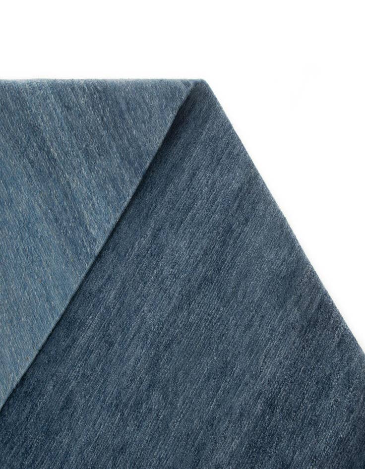 Detail image of  7' 8 x 9' 10 Tibeter Terra Focus Rug