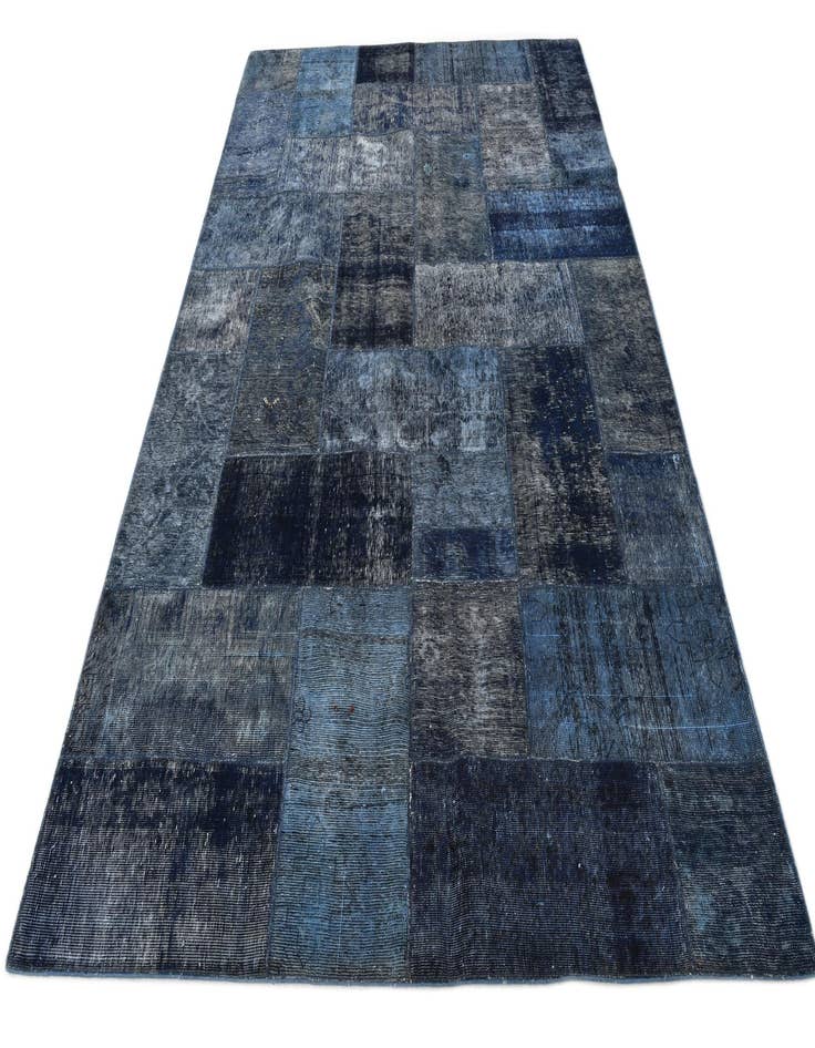 Detail image of  6' 9 x 10' 3  Hand Knotted Ultra Vintage Persian Wool Rug