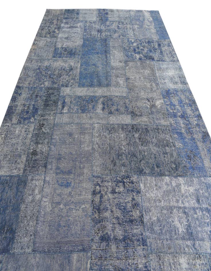 Detail image of  7' 10 x 12'  Hand Knotted Ultra Vintage Persian Wool Rug