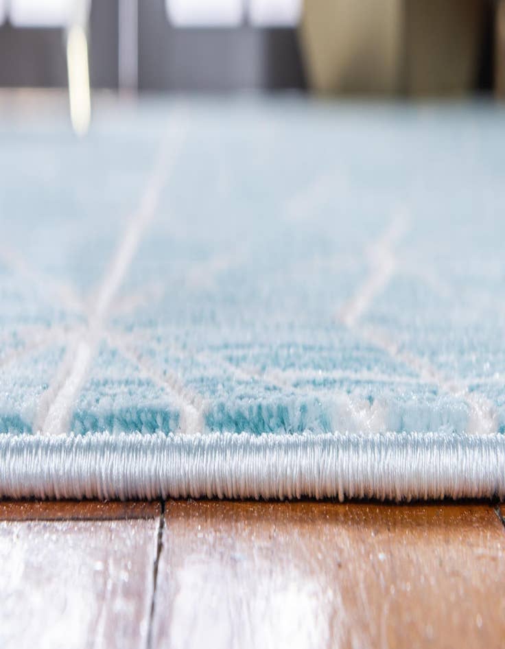 Detail image of Jill Zarin 4' x 6' Uptown Fifth Avenue Rug