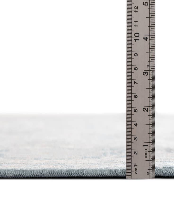 Detail image of  7' 10 x 10' 6 Victoria Rug