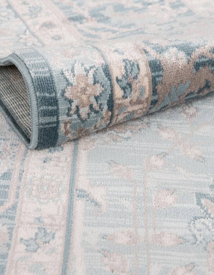 Detail image of  7' 10 x 10' 6 Victoria Rug