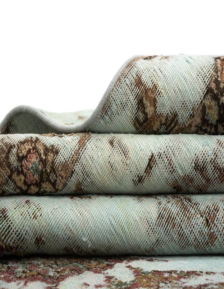 Detail image of  9' 9 x 12' 2 Vintage Royal Rug