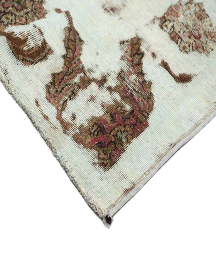 Detail image of  9' 9 x 12' 2 Vintage Royal Rug