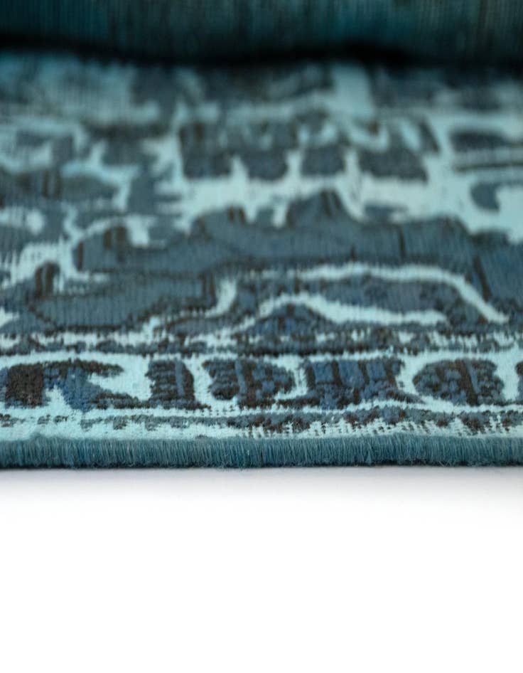 Detail image of  7' 9 x 10' 1 Vintage Royal Wool Rug