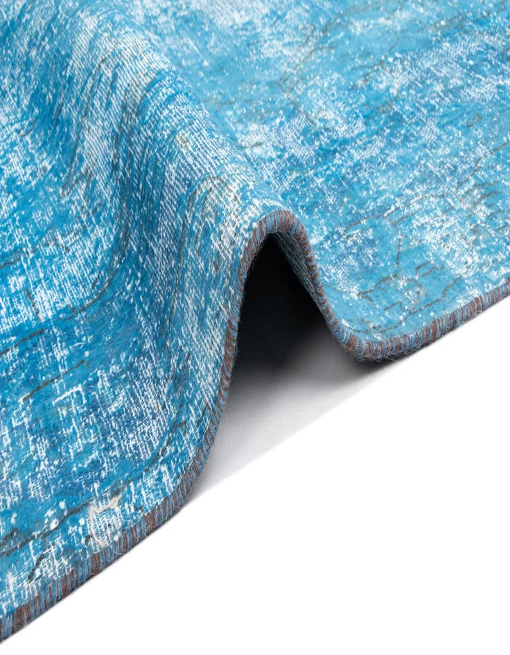 Detail image of  9' 3 x 12' 4 Vintage Royal Wool Rug