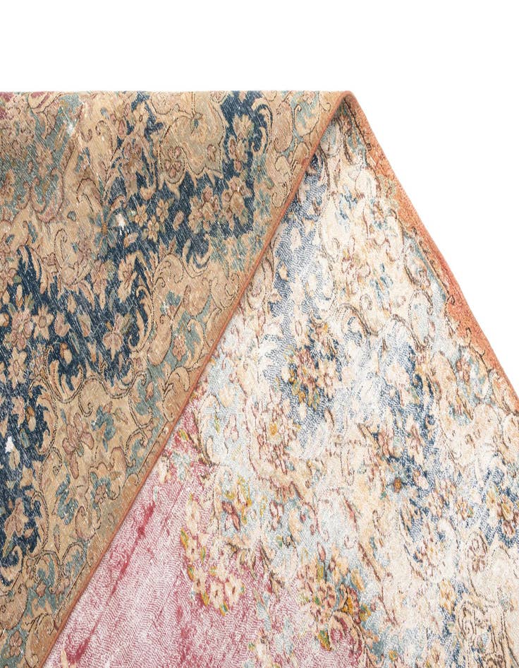 Detail image of  8' 4 x 12' Vintage Royal Wool Rug