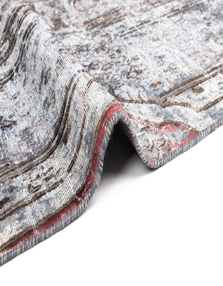 Detail image of  9' 6 x 13' 6 Vintage Royal Wool Rug