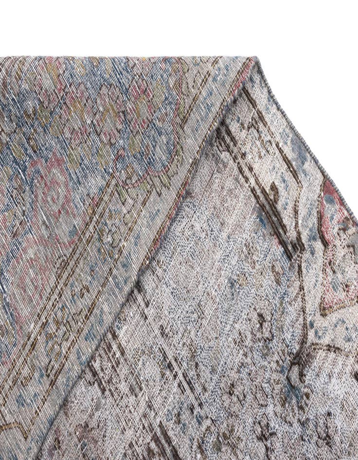 Detail image of  9' 6 x 13' 6 Vintage Royal Wool Rug