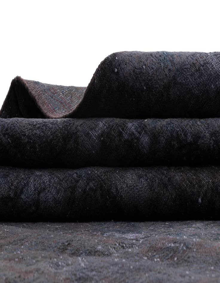 Detail image of  9' 10 x 12' 11 Vintage Royal Wool Rug