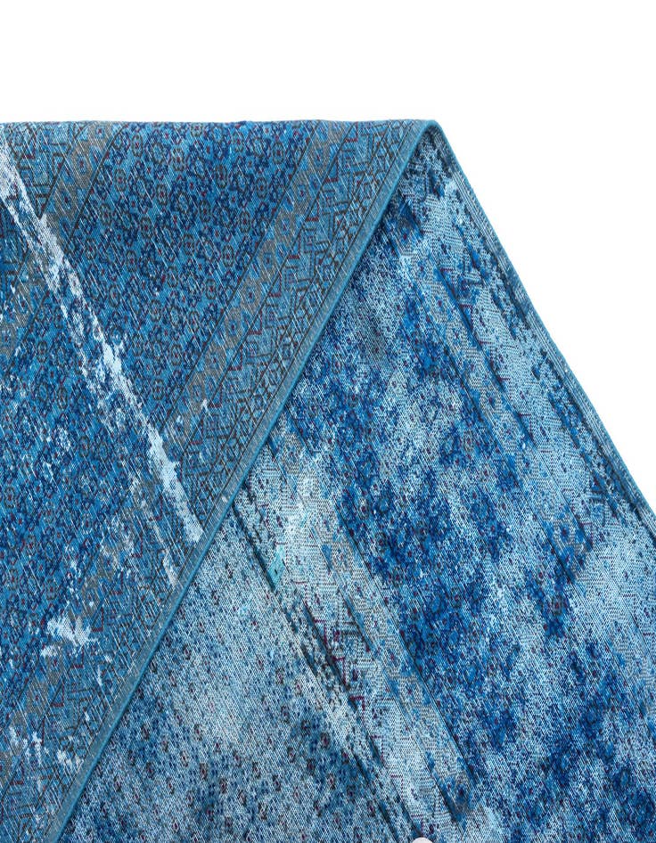 Detail image of  8' 10 x 11' 9 Vintage Royal Wool Rug