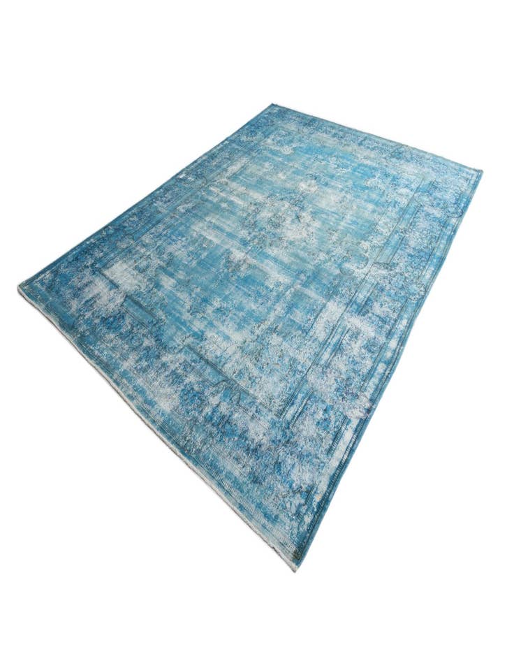 Detail image of  9' 7 x 13' Vintage Royal Wool Rug