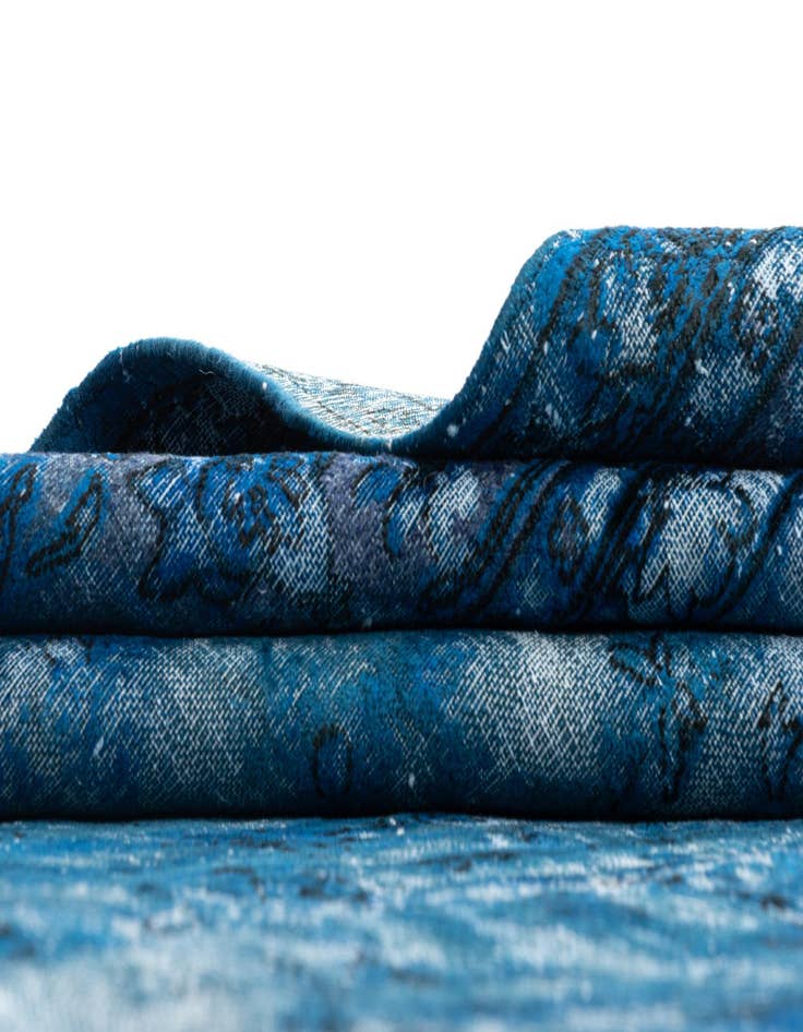 Detail image of  9' 3 x 12' 2 Vintage Royal Wool Rug