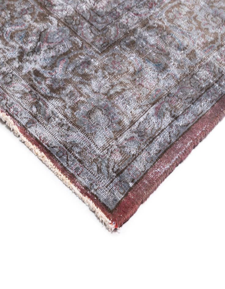 Detail image of  9' 7 x 12' 7 Vintage Royal Wool Rug