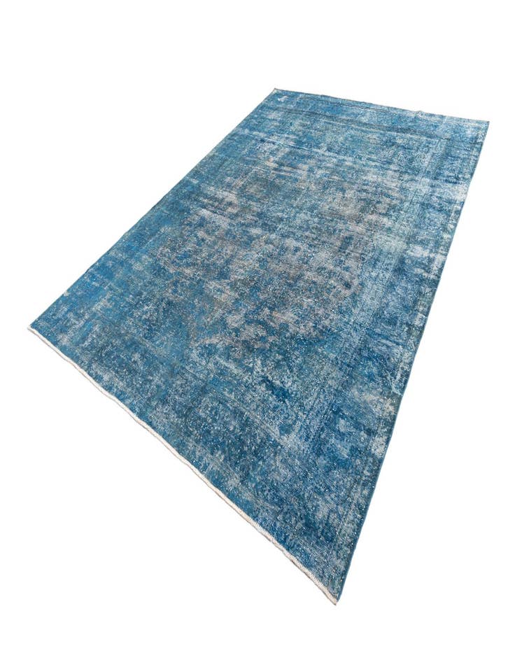 Detail image of  9' 7 x 12' 8 Vintage Royal Wool Rug