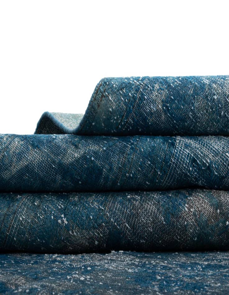 Detail image of  9' 7 x 12' 8 Vintage Royal Wool Rug