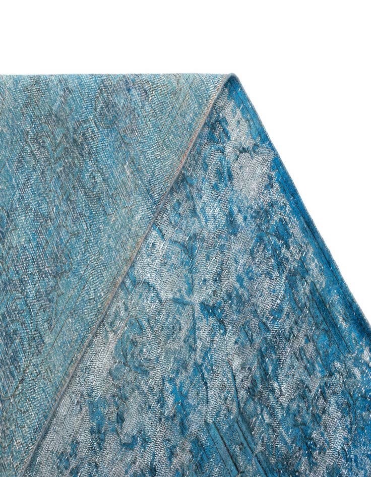 Detail image of  9' 7 x 13' 5 Vintage Royal Wool Rug