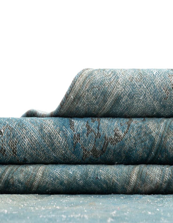 Detail image of  9' 9 x 13' 1 Vintage Royal Wool Rug