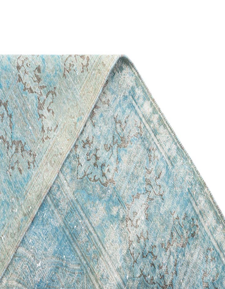 Detail image of  9' 9 x 13' 1 Vintage Royal Wool Rug