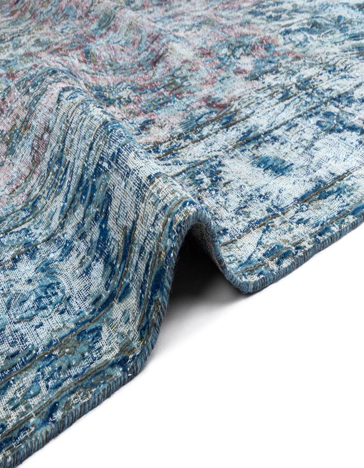 Detail image of  8' 6 x 12' 8 Vintage Royal Wool Rug