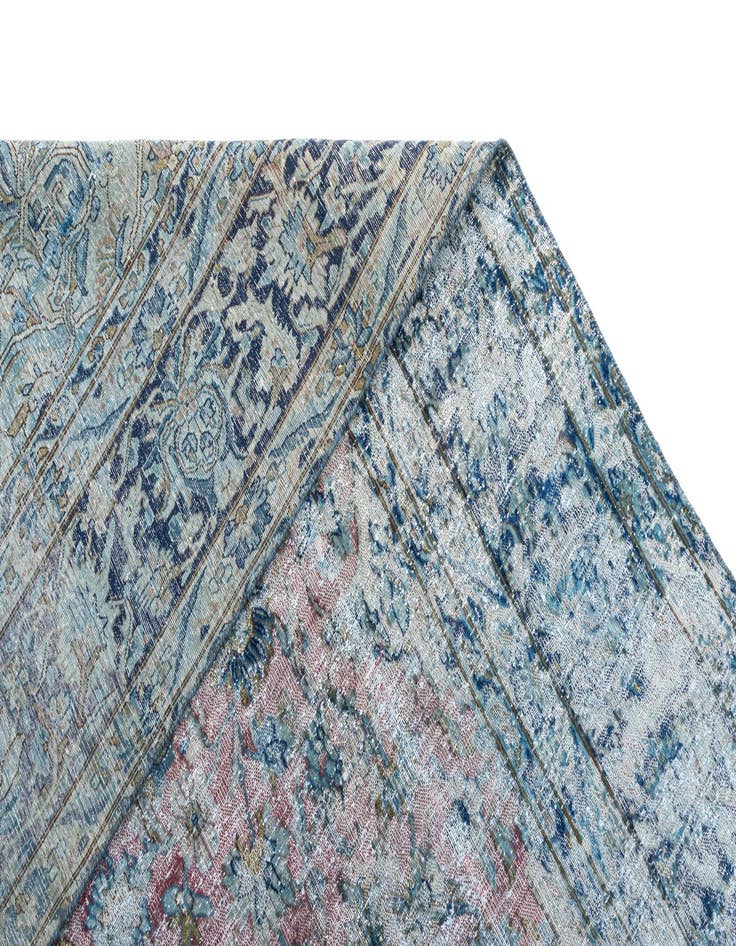 Detail image of  8' 6 x 12' 8 Vintage Royal Wool Rug