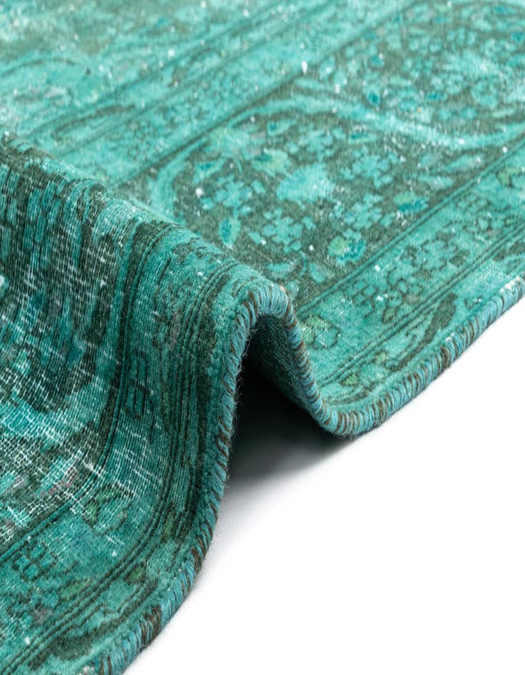 Detail image of  9' 7 x 12' 4 Vintage Royal Wool Rug