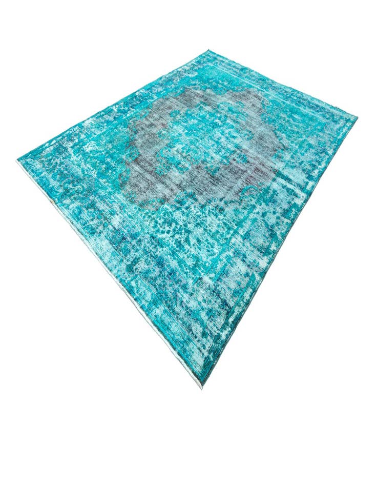 Detail image of  9' 10 x 13' 2 Vintage Royal Wool Rug