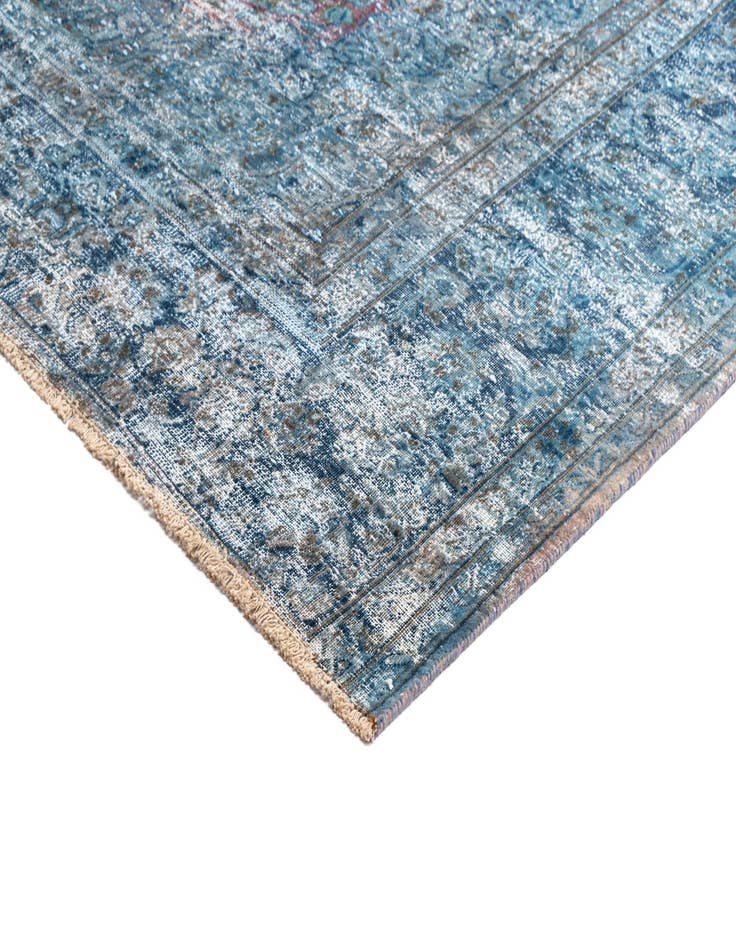 Detail image of  9' 10 x 12' 9 Vintage Royal Wool Rug