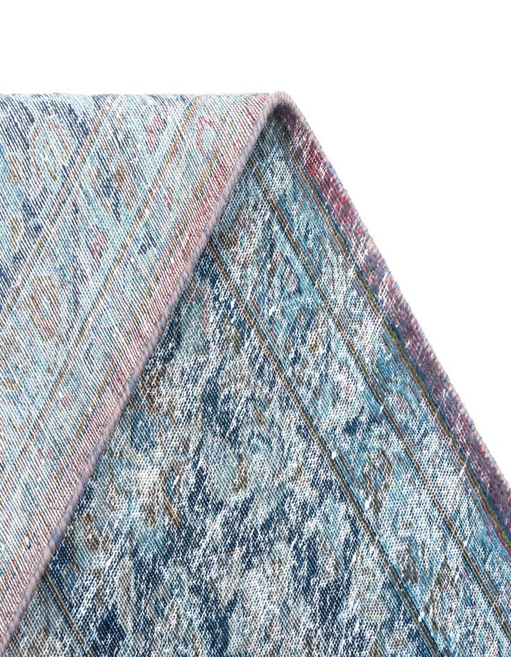 Detail image of  9' 10 x 12' 9 Vintage Royal Wool Rug