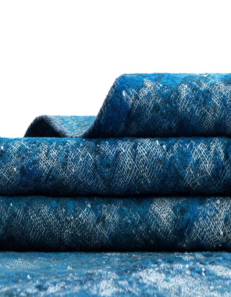 Detail image of  9' 7 x 13' 1 Vintage Royal Wool Rug