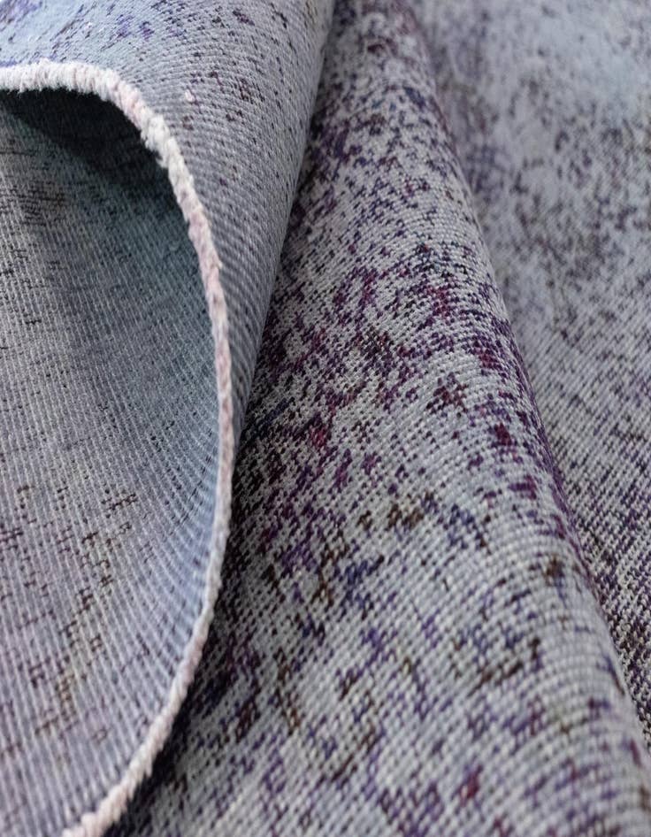 Detail image of  4' 2 x 6' 3 Vintage Royal Wool Rug