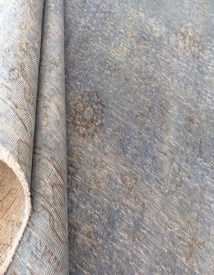 Detail image of  9' 3 x 12' 2 Vintage Royal Wool Rug