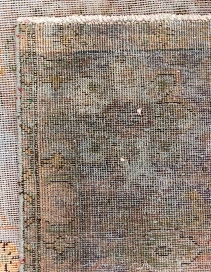 Detail image of  9' 11 x 12' 10 Vintage Royal Wool Rug