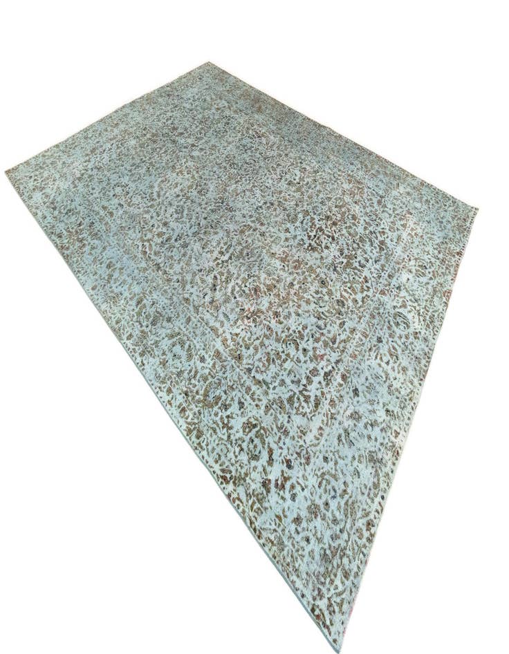 Detail image of  9' 7 x 12' 11 Vintage Royal Wool Rug