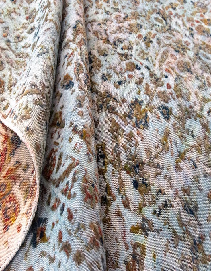 Detail image of  9' 7 x 12' 11 Vintage Royal Wool Rug