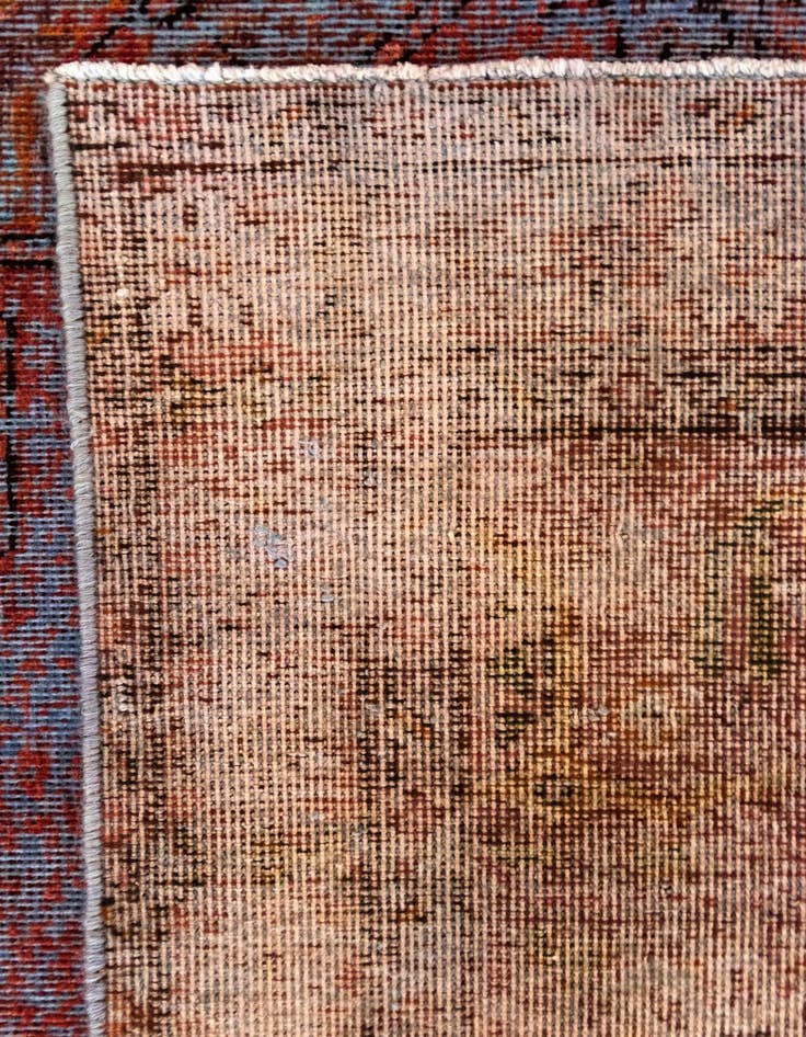 Detail image of  9' 8 x 12' 8 Vintage Royal Wool Rug