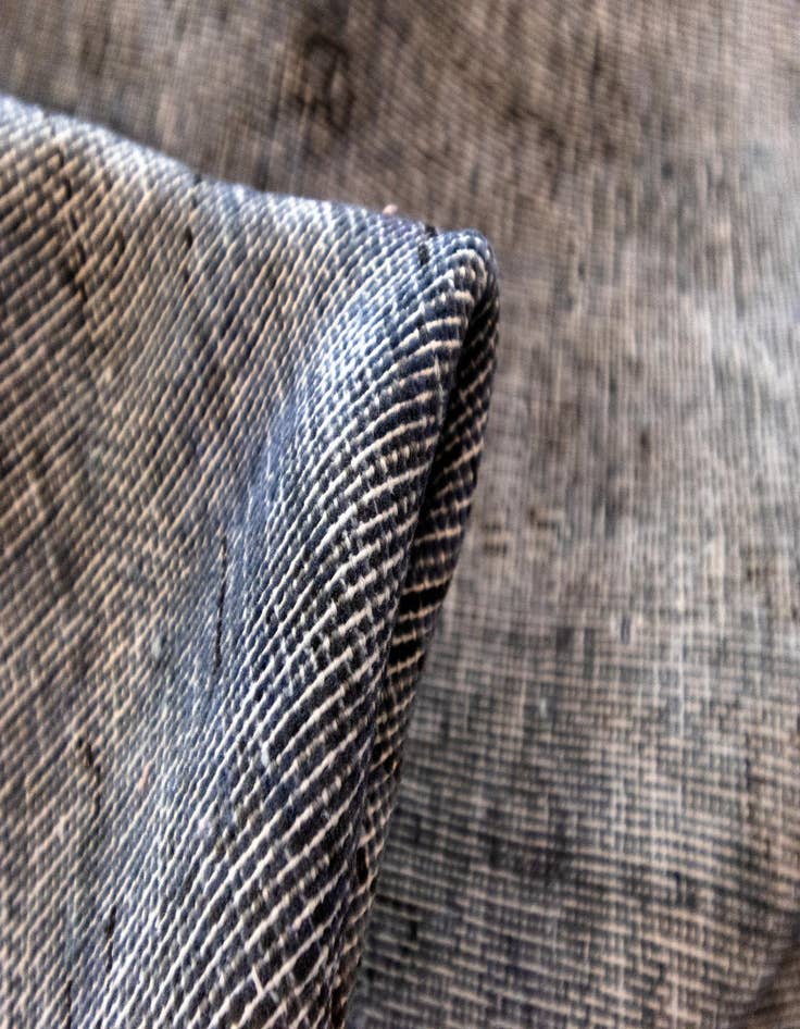 Detail image of  9' 1 x 12' 7 Vintage Royal Wool Rug