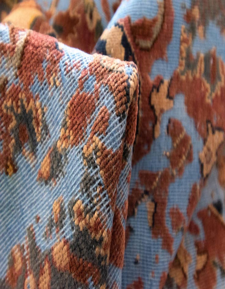 Detail image of  9' 9 x 12' 4 Vintage Royal Wool Rug