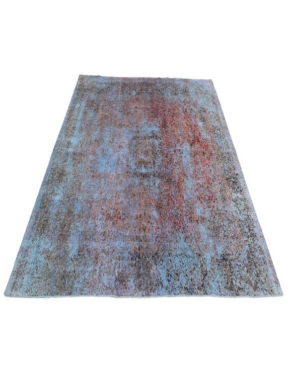 Detail image of  9' x 13' 9 Vintage Royal Wool Rug